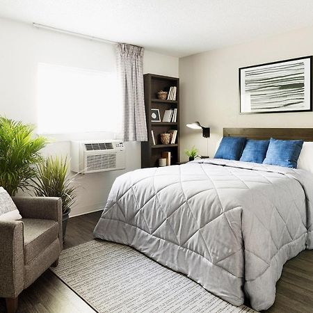 Intown Suites Extended Stay Indianapolis In -I70 Post Drive Esterno foto